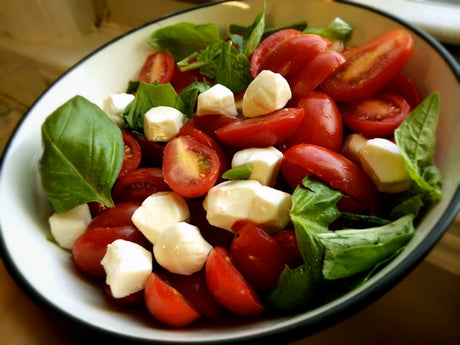 Tomato Mozza Salad
